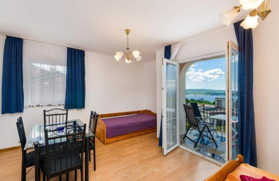 Seperac Lägenhet Crikvenica Rum bild