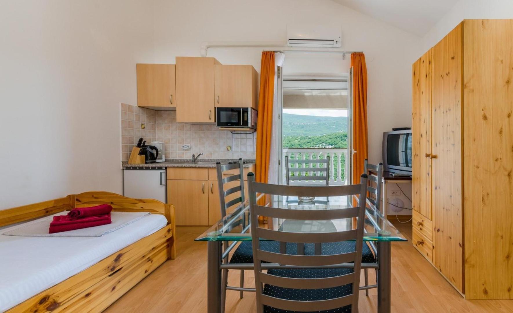 Seperac Lägenhet Crikvenica Rum bild